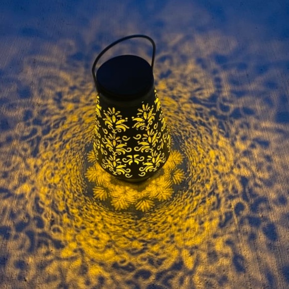 Shadow Lantern BLUE - Picture 2 of 5